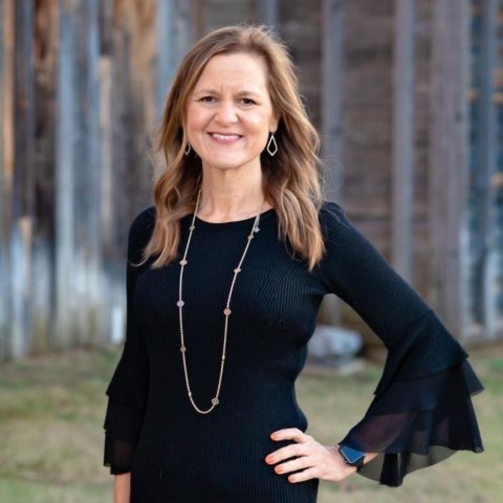 Meet your Posher, Carrie